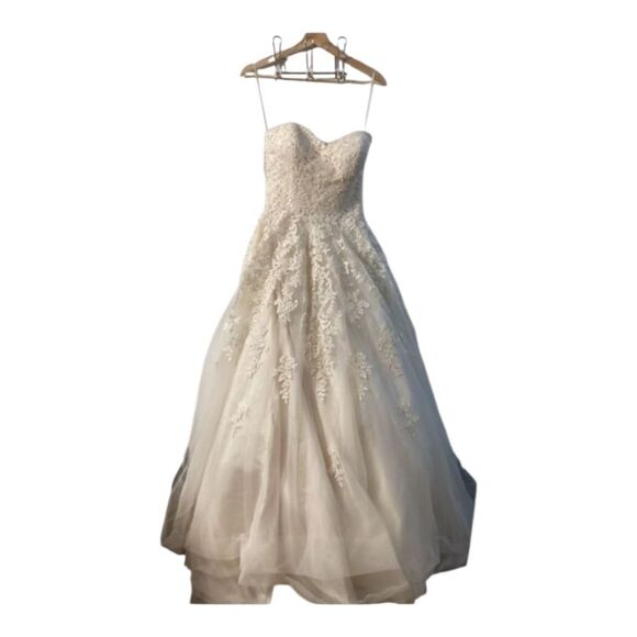 Madi Lane Elegant Lace Strapless Ball Gown Wedding Dress – Ivory Tulle - Picture 2 of 16